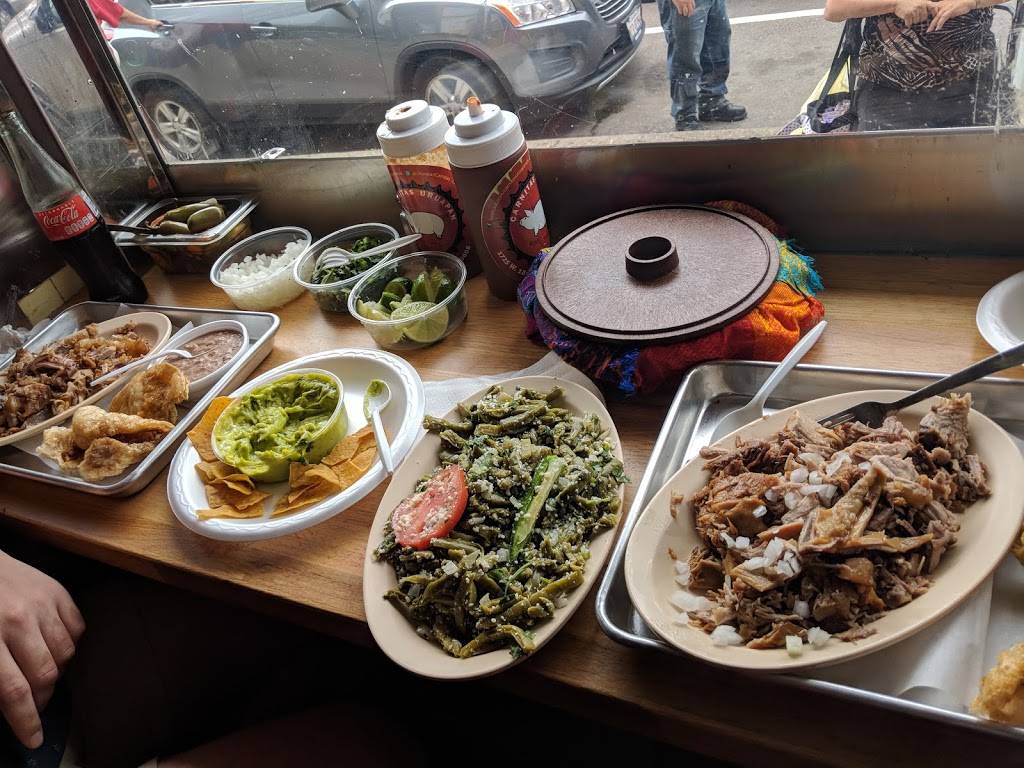 Carnitas Uruapan Restaurant | restaurant | 1725 W 18th St, Chicago, IL 60608, USA | 3122262654 OR +1 312-226-2654