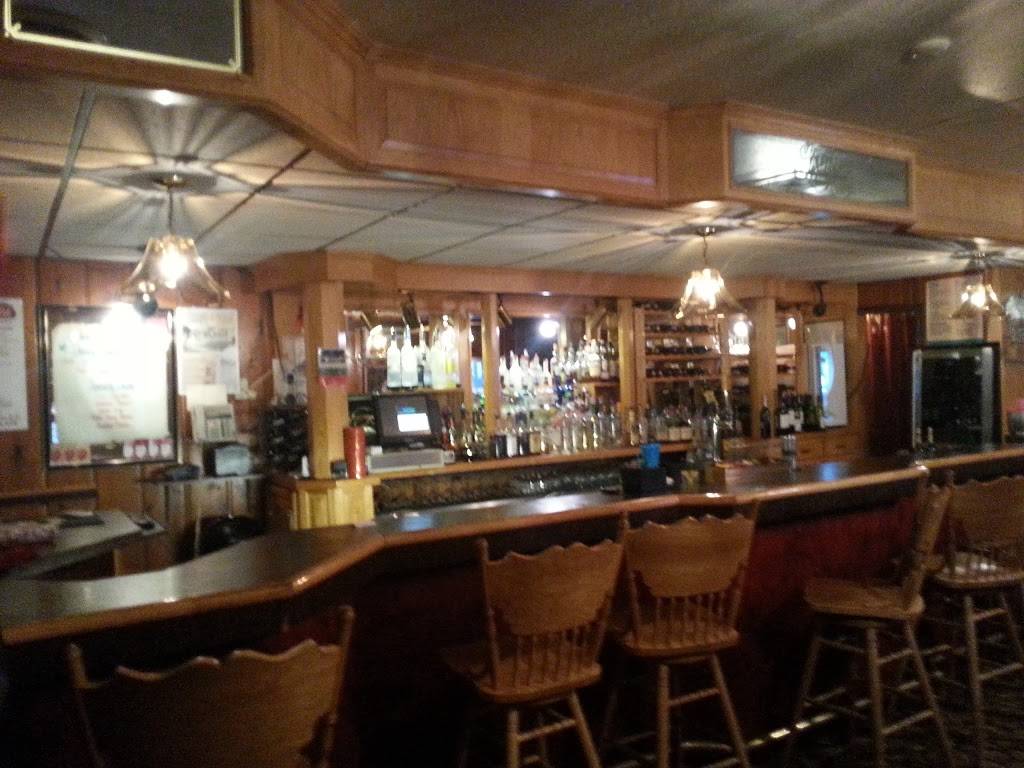 Laurel Supper Club | restaurant | 1905 WI-64, New Richmond, WI 54017, USA | 7152465121 OR +1 715-246-5121