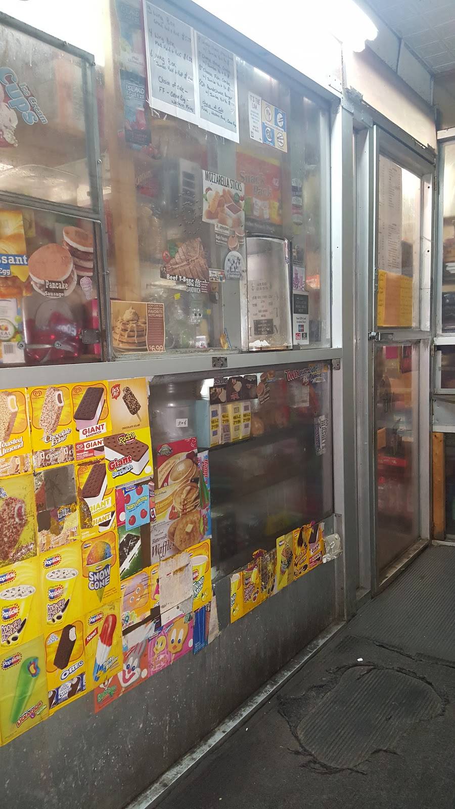 Marios Pizza House II | restaurant | 1833 Riggs Ave, Baltimore, MD 21217, USA | 4105237071 OR +1 410-523-7071