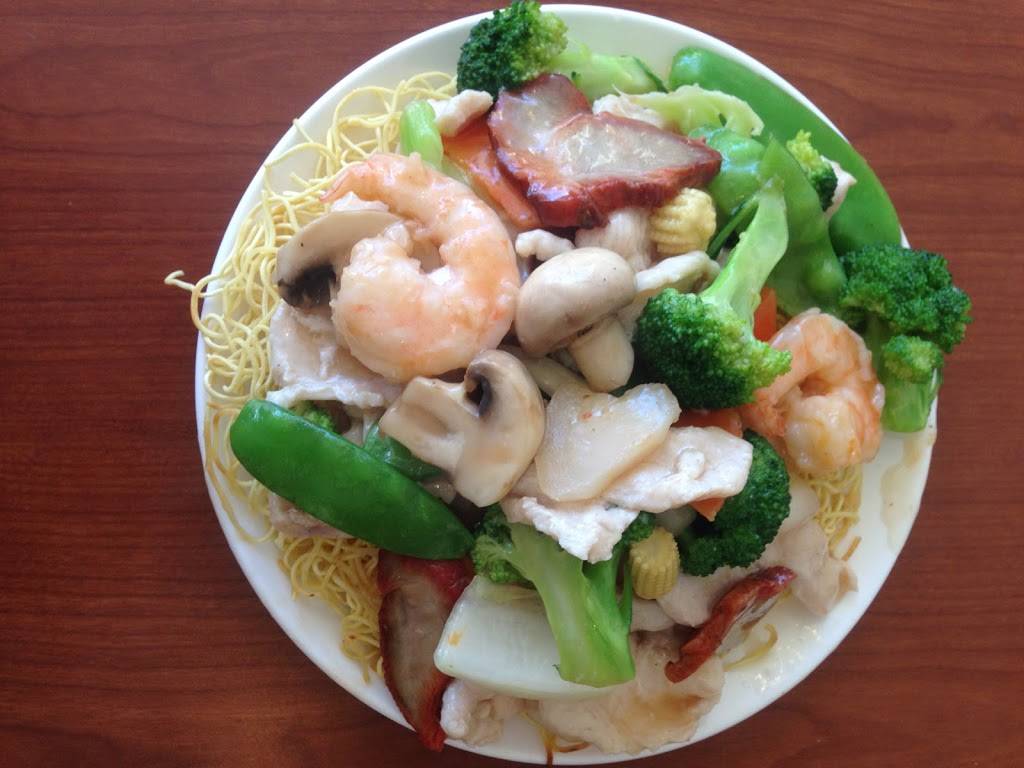 Great Wall Chinese Restaurant | restaurant | West Park Plaza, 448 Holland St W #6, Bradford, ON L3Z 2A4, Canada | 9057757763 OR +1 905-775-7763