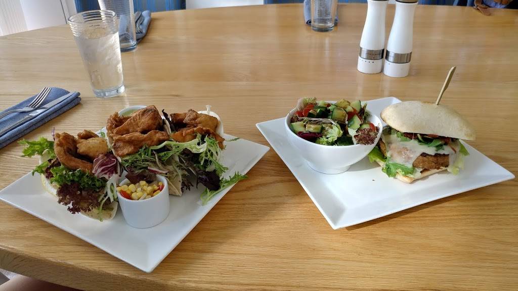 LakeHouse | restaurant | 1 Grand Cypress Blvd, Orlando, FL 32836, USA | 4072394240 OR +1 407-239-4240