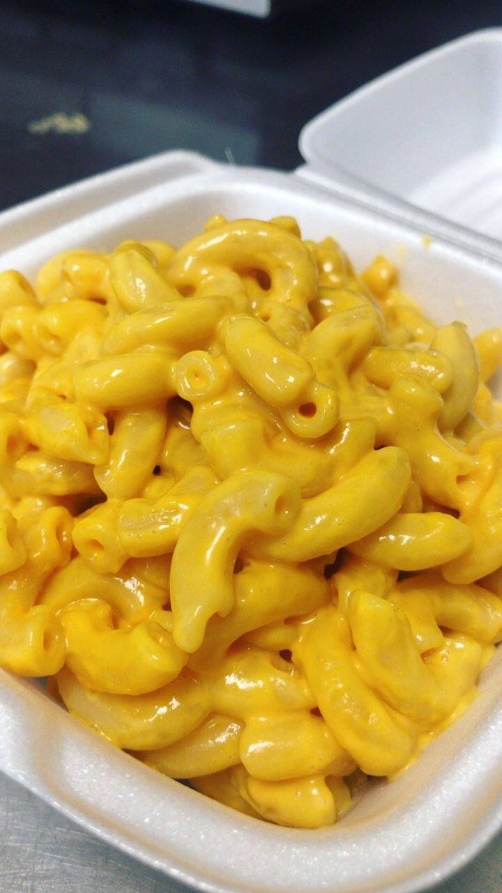 Vegan International Co. Kitchen & Market | restaurant | 13751 N Nebraska Ave, Tampa, FL 33613, USA | 8132523147 OR +1 813-252-3147