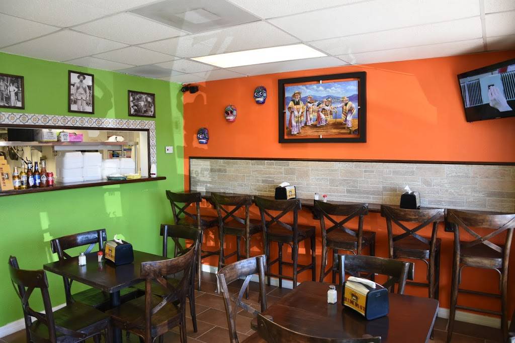Hidalgos Crazy Tacos | restaurant | 3769 Tamiami Trail, Port Charlotte, FL 33952, USA | 9418834371 OR +1 941-883-4371