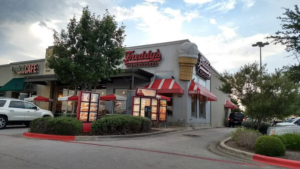 Freddys Frozen Custard & Steakburgers | restaurant | 1465 E Whitestone Blvd, Cedar Park, TX 78613, USA | 5122599292 OR +1 512-259-9292