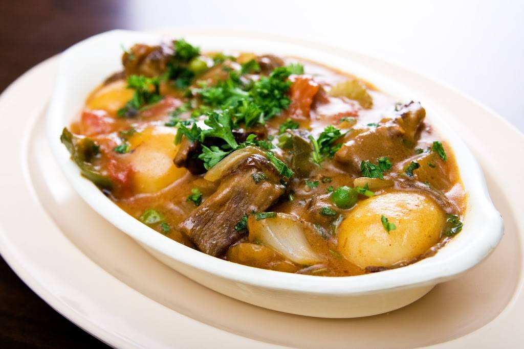 Sams Hof Brau | restaurant | 2500 Watt Ave, Sacramento, CA 95821, USA | 9164822175 OR +1 916-482-2175