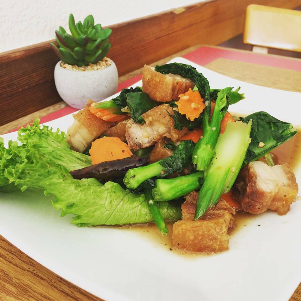 Thai Farm House bbq & bistro | restaurant | 1049 Broadway Suite 40, Sacramento, CA 95818, USA | 9163829448 OR +1 916-382-9448