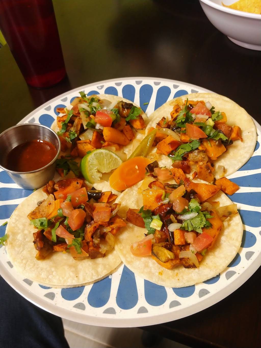 El Cabrito | restaurant | 14631 Ambaum Blvd SW, Burien, WA 98166, USA | 2068495449 OR +1 206-849-5449