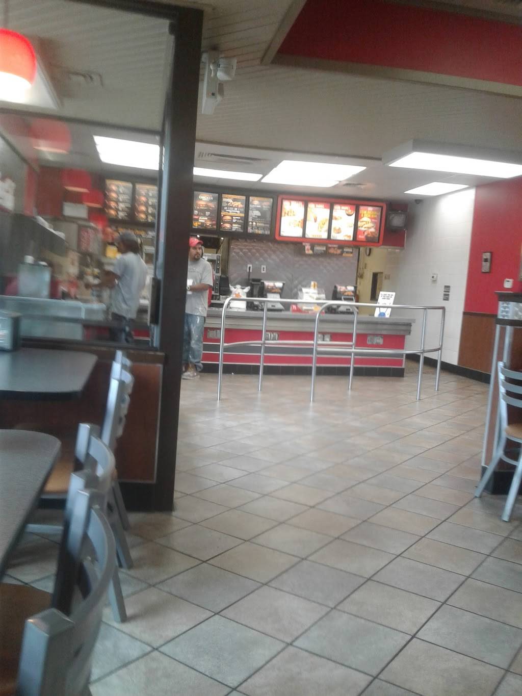 Hardees | restaurant | 4915 E 56th St, Indianapolis, IN 46220, USA | 3172538127 OR +1 317-253-8127