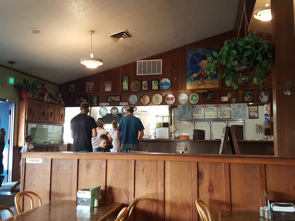 Pinocchios Pizza | restaurant | 1795 E Main St, Cottage Grove, OR 97424, USA | 5419425531 OR +1 541-942-5531