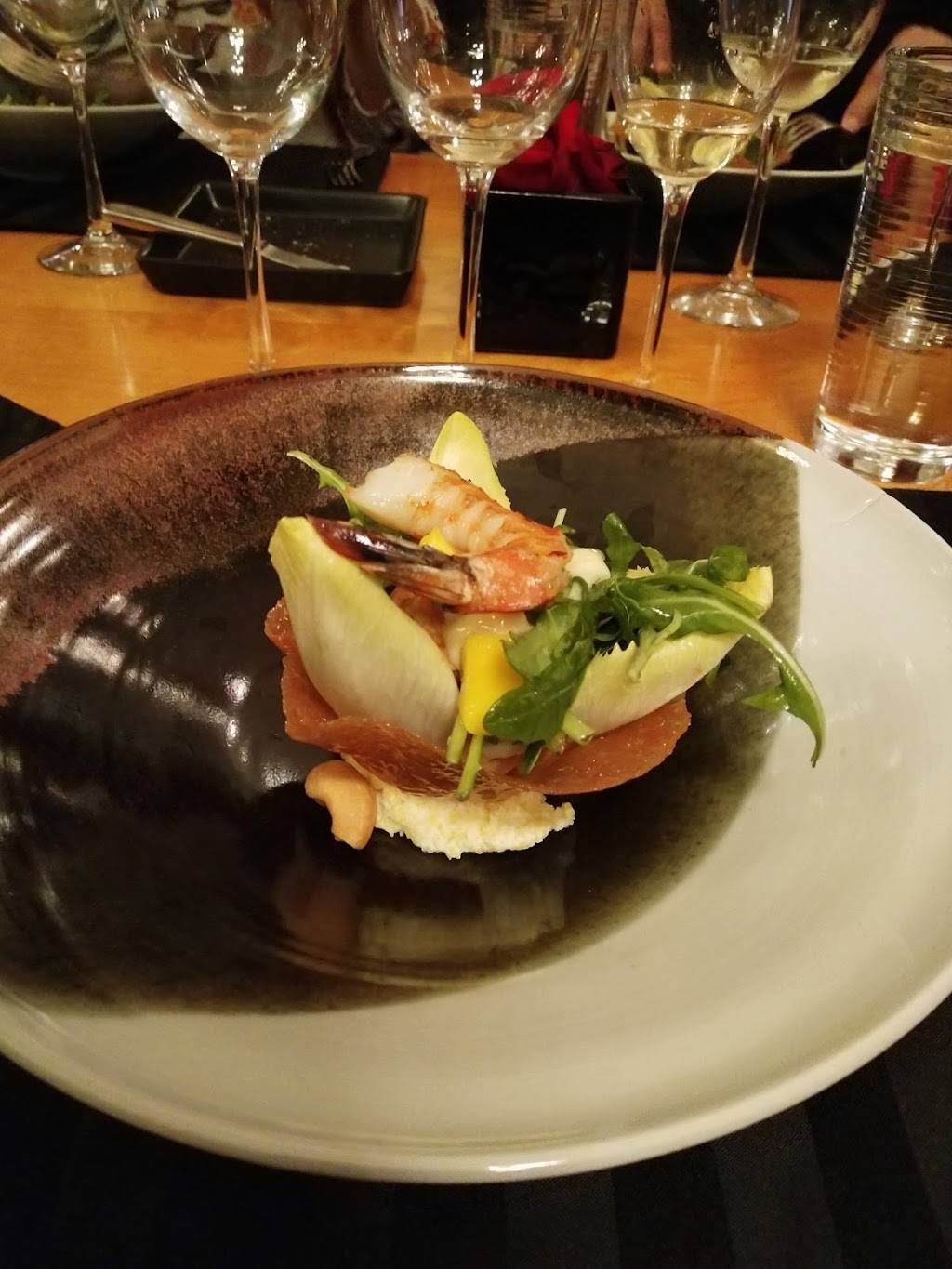 Tallgrass Restaurant | restaurant | 1006 S State St, Lockport, IL 60441, USA | 8158385566 OR +1 815-838-5566