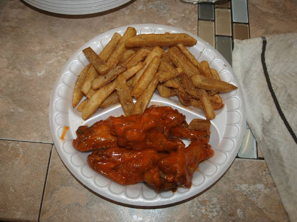 Wingz and Tea | restaurant | 10709 Town Center Dr #110, Rancho Cucamonga, CA 91730, USA | 9094669930 OR +1 909-466-9930