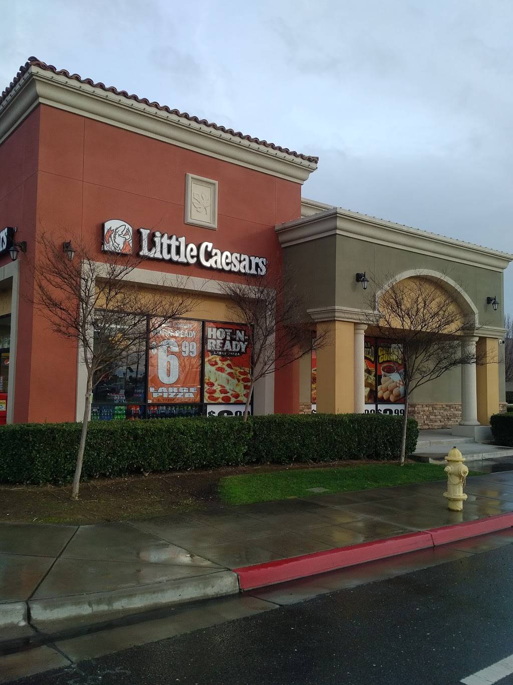 Little Caesars Pizza | meal takeaway | 1145 E Robertson Blvd, Chowchilla, CA 93610, USA | 5596650200 OR +1 559-665-0200