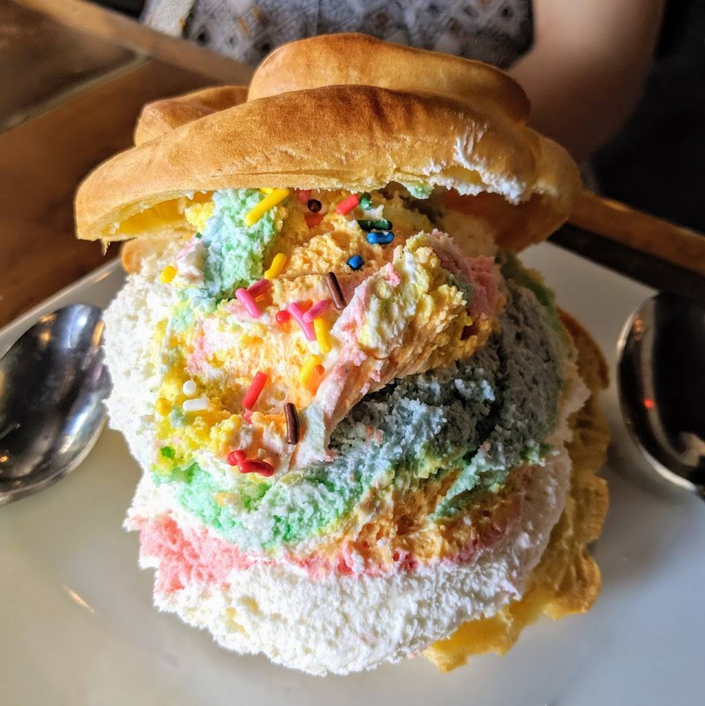 Strongwater Food and Spirits | restaurant | 401 W Town St, Columbus, OH 43215, USA | 6149283170 OR +1 614-928-3170