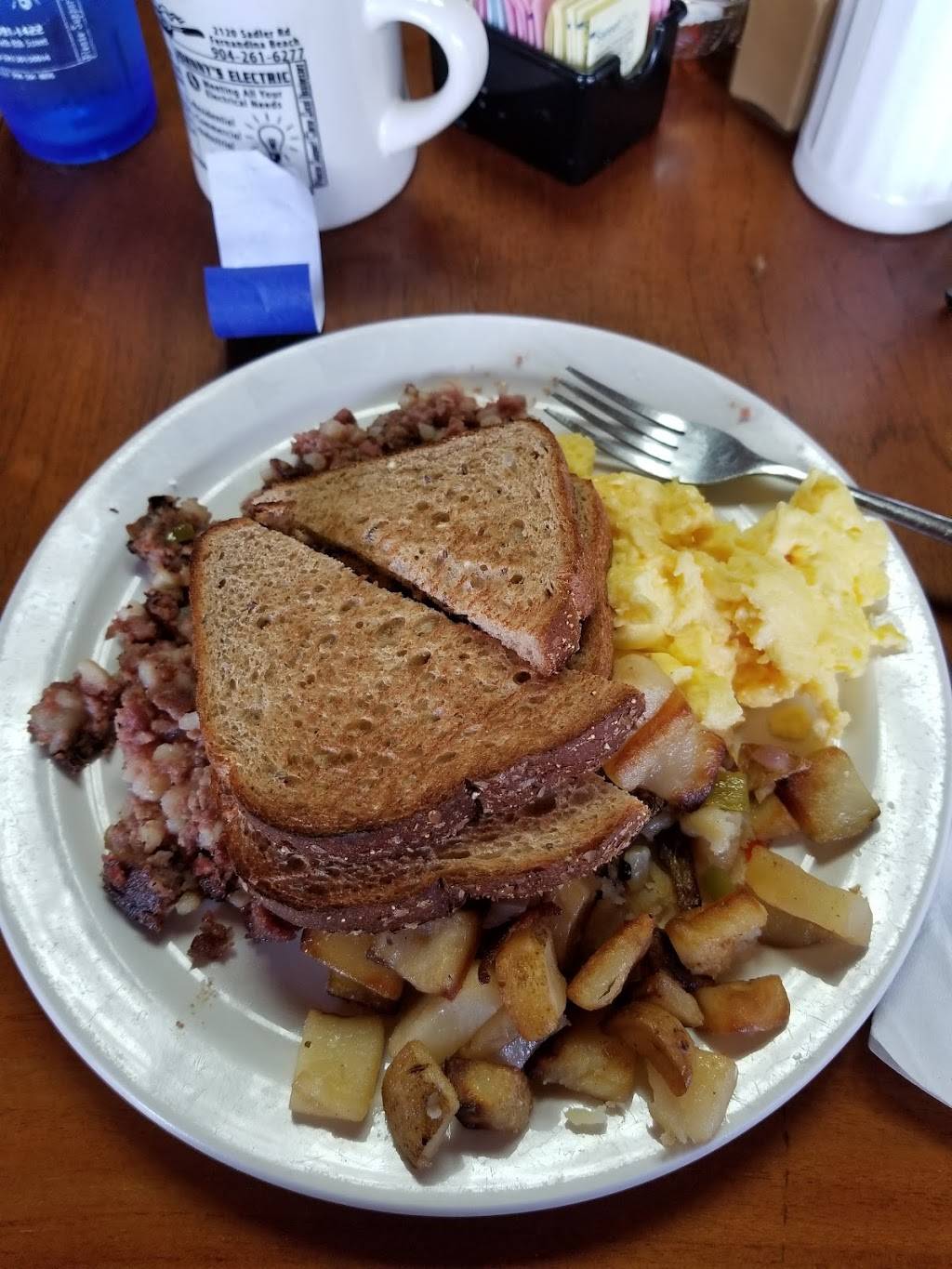 Ms. Carolyns Restaurant | restaurant | 2120 Sadler Rd, Fernandina Beach, FL 32034, USA | 9042616277 OR +1 904-261-6277