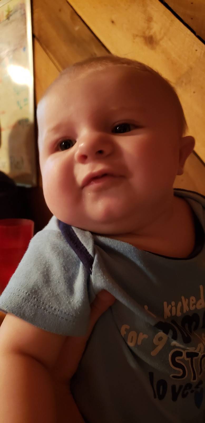 Smoke House Restaurant | restaurant | 906 Red Bud Ln, Fulton, KY 42041, USA | 2704722333 OR +1 270-472-2333