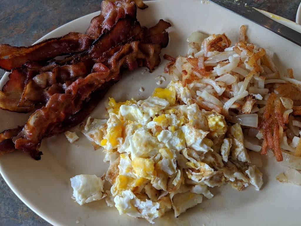 Panos Cafe | restaurant | 1218 S Church St, Burlington, NC 27215, USA | 3362275775 OR +1 336-227-5775