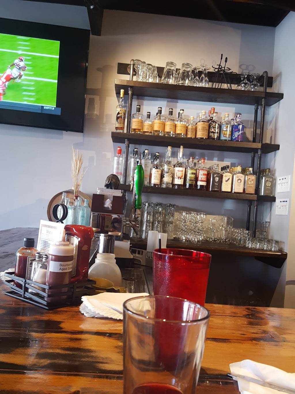 Barley & Rye | restaurant | 107 W Ludington Ave, Ludington, MI 49431, USA | 2314254390 OR +1 231-425-4390