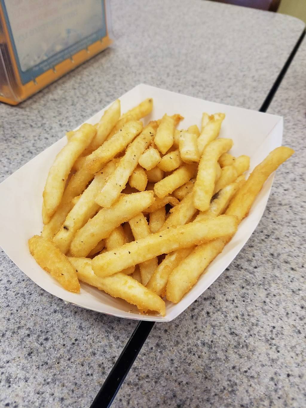 Franconia Pizza | restaurant | 6112 Franconia Rd, Alexandria, VA 22310, USA | 7039714766 OR +1 703-971-4766