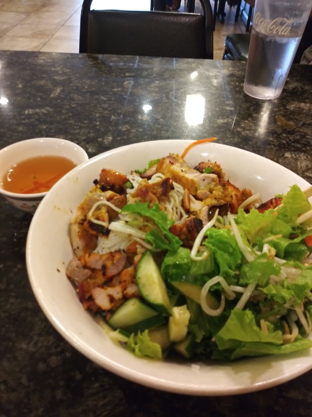 Pot Au Pho Mobile AL | restaurant | 464 Azalea Rd, Mobile, AL 36609, USA | 2515090752 OR +1 251-509-0752