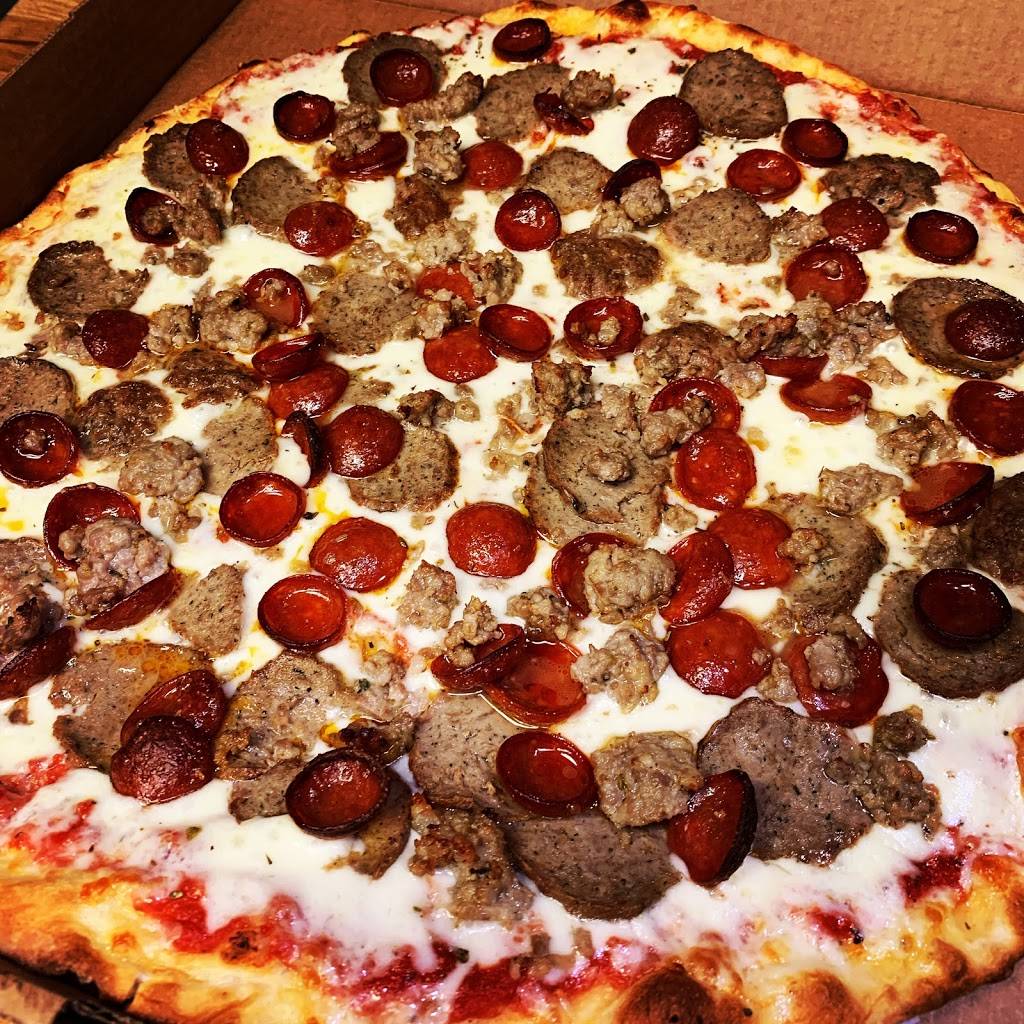 PIENEZZA Pizza | restaurant | 3236 N John Young Pkwy, Kissimmee, FL 34741, USA | 4077505540 OR +1 407-750-5540