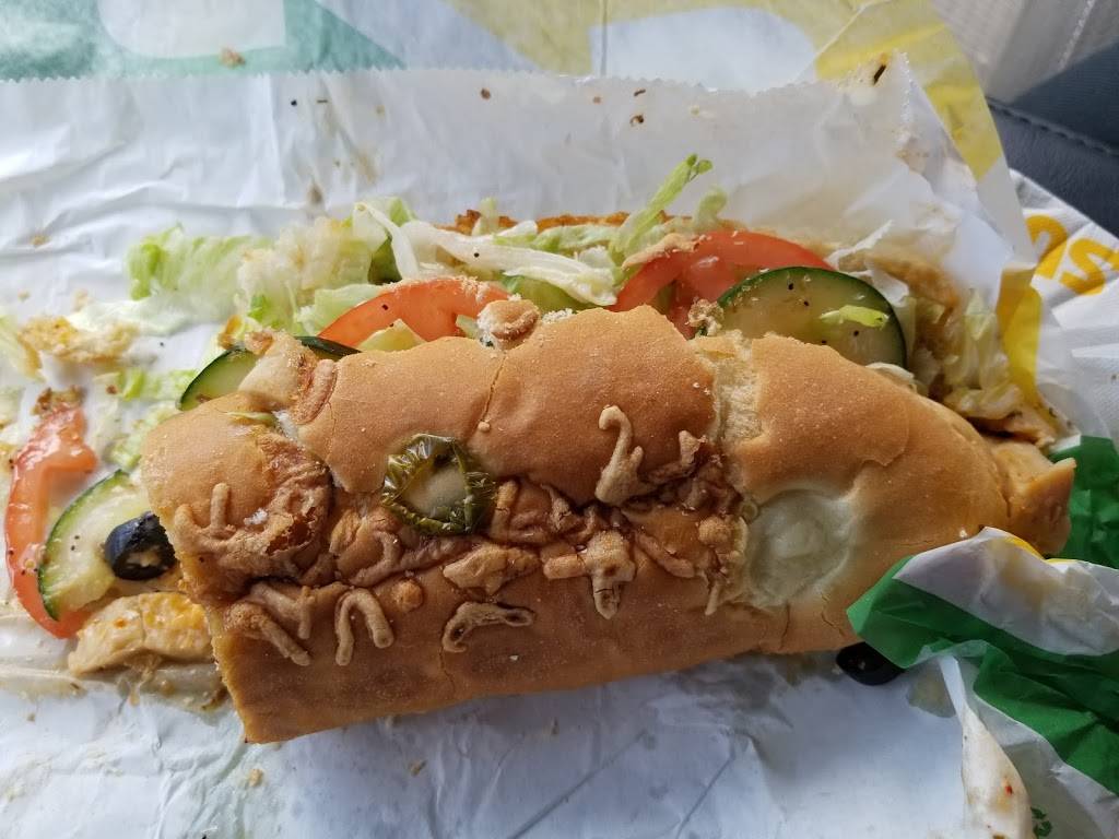 Subway | restaurant | 58080 Twentynine Palms Highway Suite 101, Yucca Valley, CA 92284, USA | 7602282828 OR +1 760-228-2828