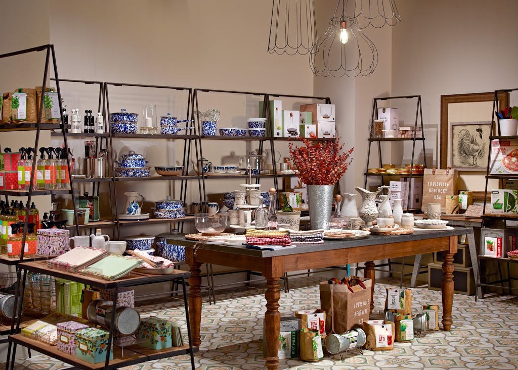 Falls City Market | restaurant | 210 W Liberty St, Louisville, KY 40202, USA | 5023136710 OR +1 502-313-6710