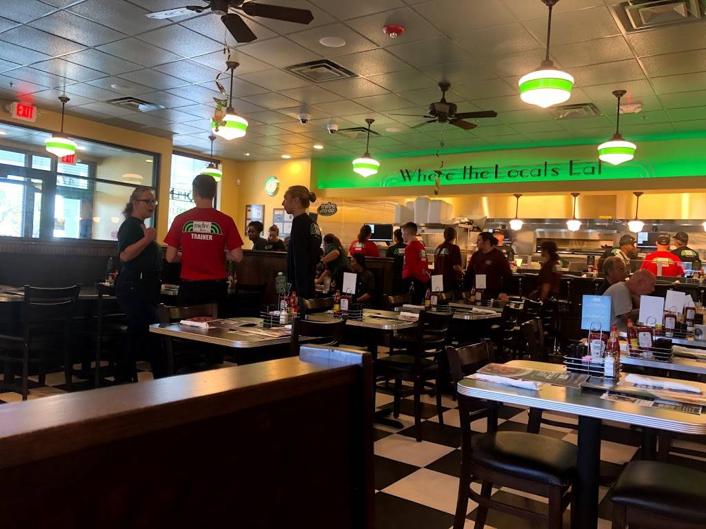 Metro Diner | restaurant | 4726 Cortez Rd W, Bradenton, FL 34209, United States | 9413063102 OR +1 941-306-3102