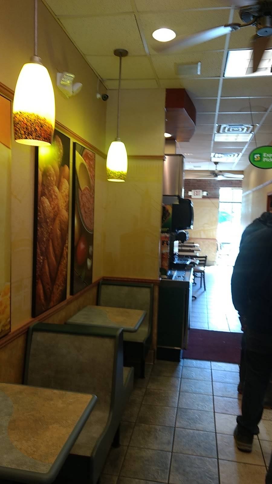 Subway | restaurant | 162 Seven Farms Drive, Charleston, SC 29492, USA | 8432780870 OR +1 843-278-0870