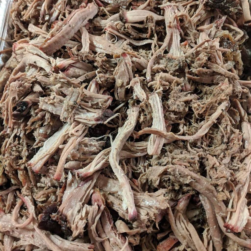 Dixons BBQ & Cheesecakes | restaurant | 365 Abel Ave, Decatur, TN 37322, USA | 4234540354 OR +1 423-454-0354