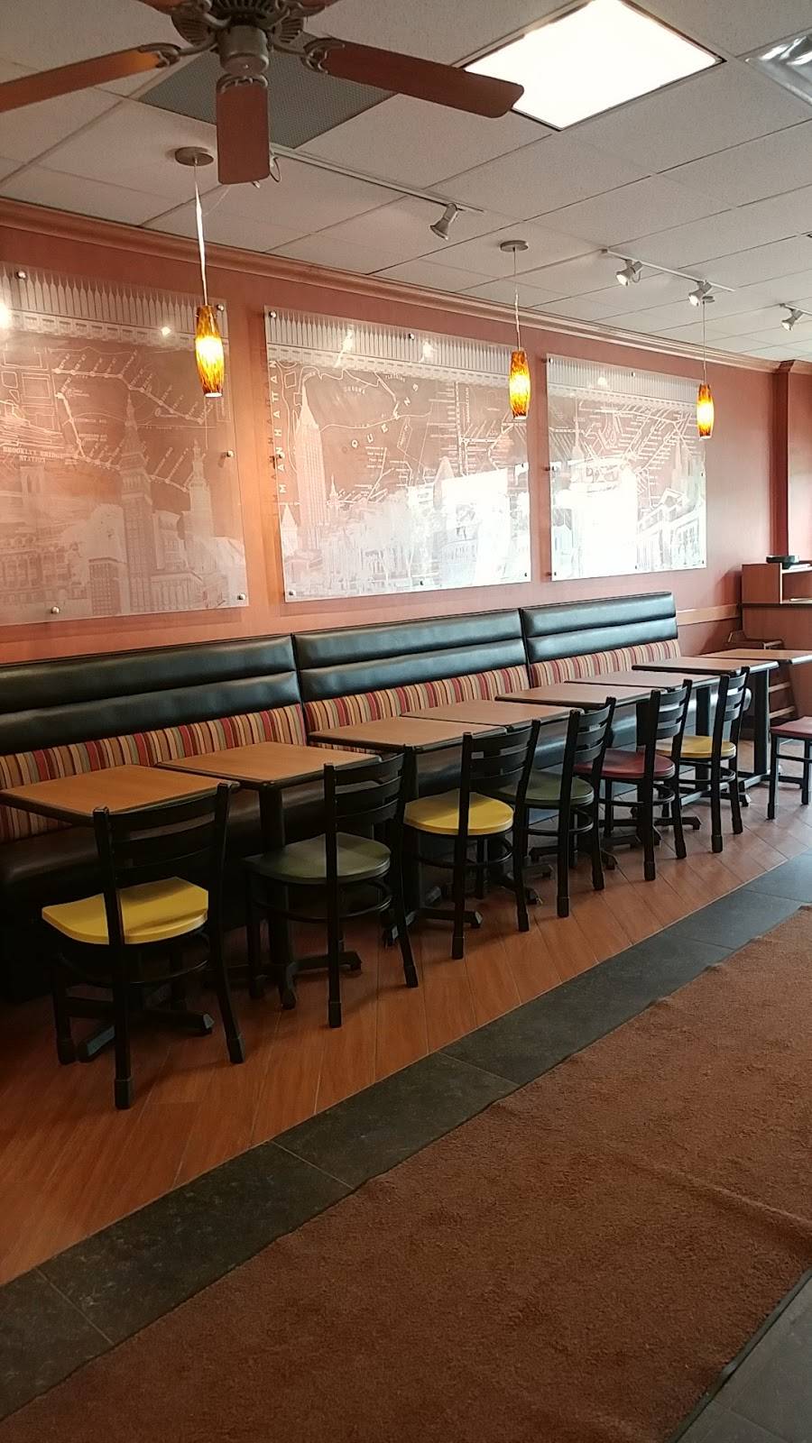 Subway | restaurant | Roseland Square, 2450 New St, Burlington, ON L7R 1J6, Canada | 9056311331 OR +1 905-631-1331