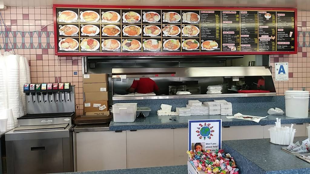 Eribertos Mexican Food | restaurant | 901 S Santa Fe Ave, Vista, CA 92083, USA | 7604141770 OR +1 760-414-1770