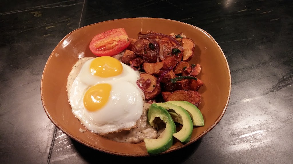 Paninis Bar & Grill | restaurant | 1290 W 6th St, Cleveland, OH 44113, USA | 2165237070 OR +1 216-523-7070