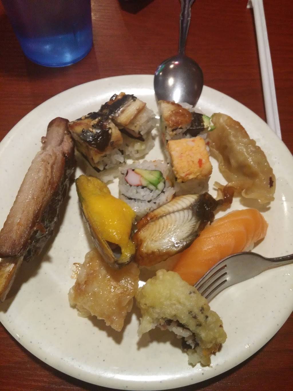 Hibachi Grill Sushi and Buffet | restaurant | 934 N W Ave, Jackson, MI 49202, USA | 5177682222 OR +1 517-768-2222