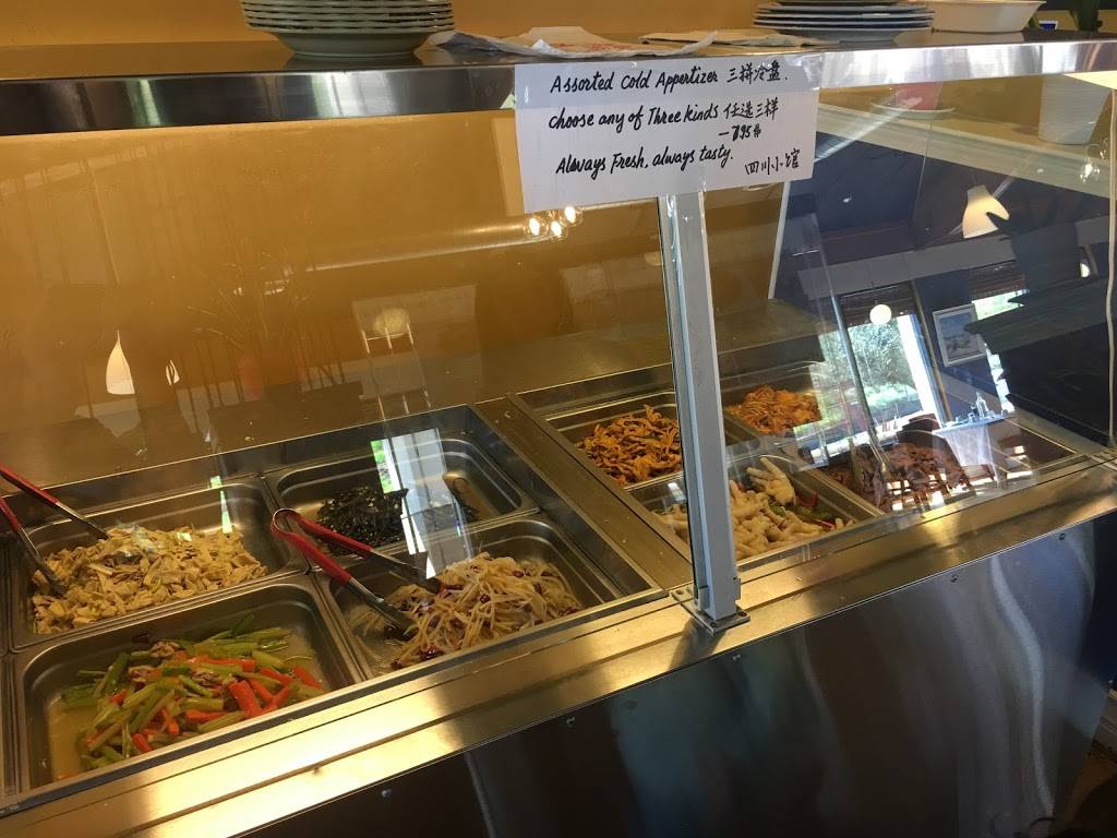 Spicy King Chinese Restaurant | restaurant | 4039, 1233 E Vista Way, Vista, CA 92084, USA | 7606391888 OR +1 760-639-1888