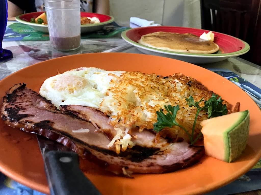 Doug & Lils Potato Patch | restaurant | 635 S Woodland Blvd, DeLand, FL 32720, USA | 3867348181 OR +1 386-734-8181