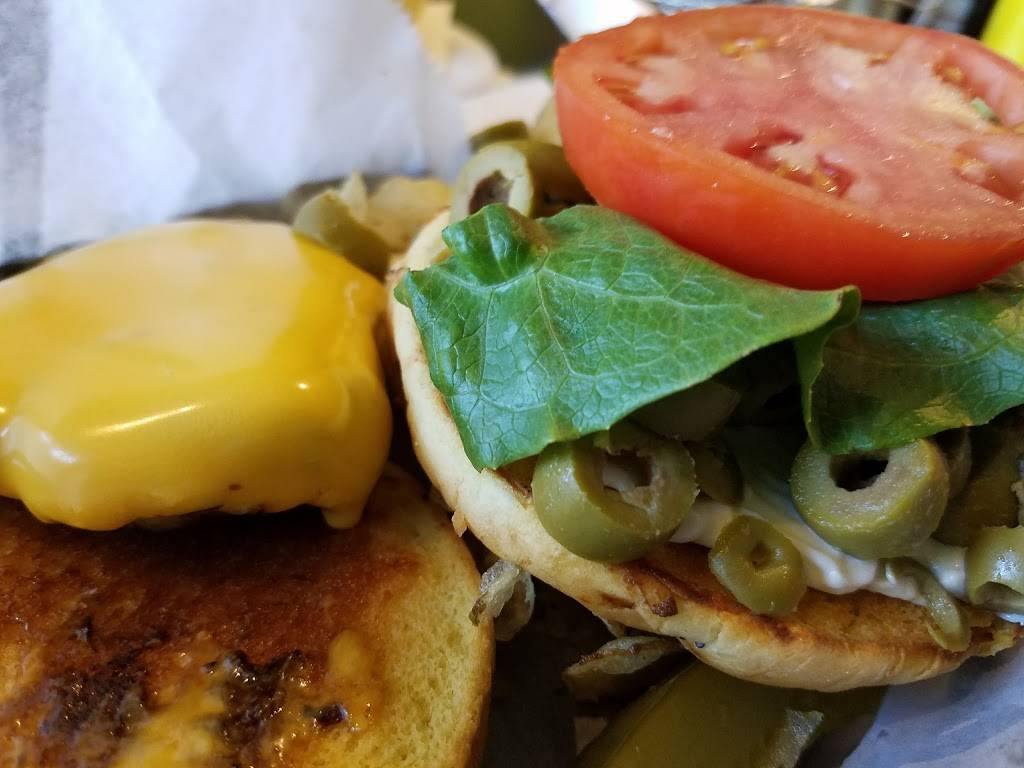 Ursa Major Bistro & Coffee Shop | restaurant | 245 S Benzie Blvd, Beulah, MI 49617, USA | 2313834250 OR +1 231-383-4250