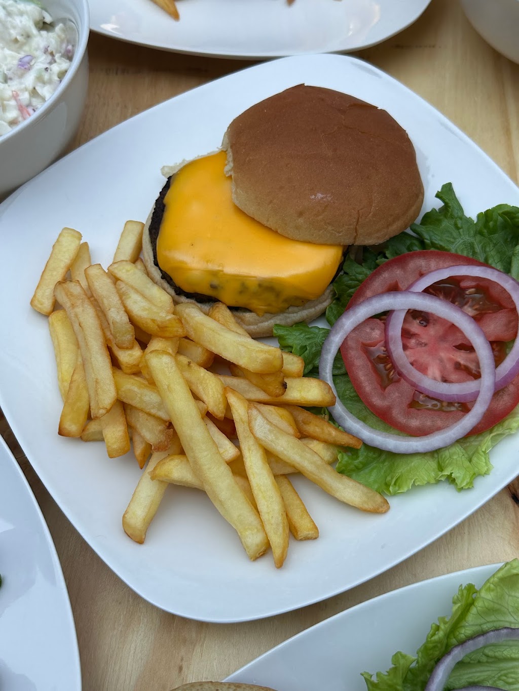 Fat Marlee’s | restaurant | 1517 Frankford Ave, Panama City, FL 32405, USA | 8507755817 OR +1 850-775-5817