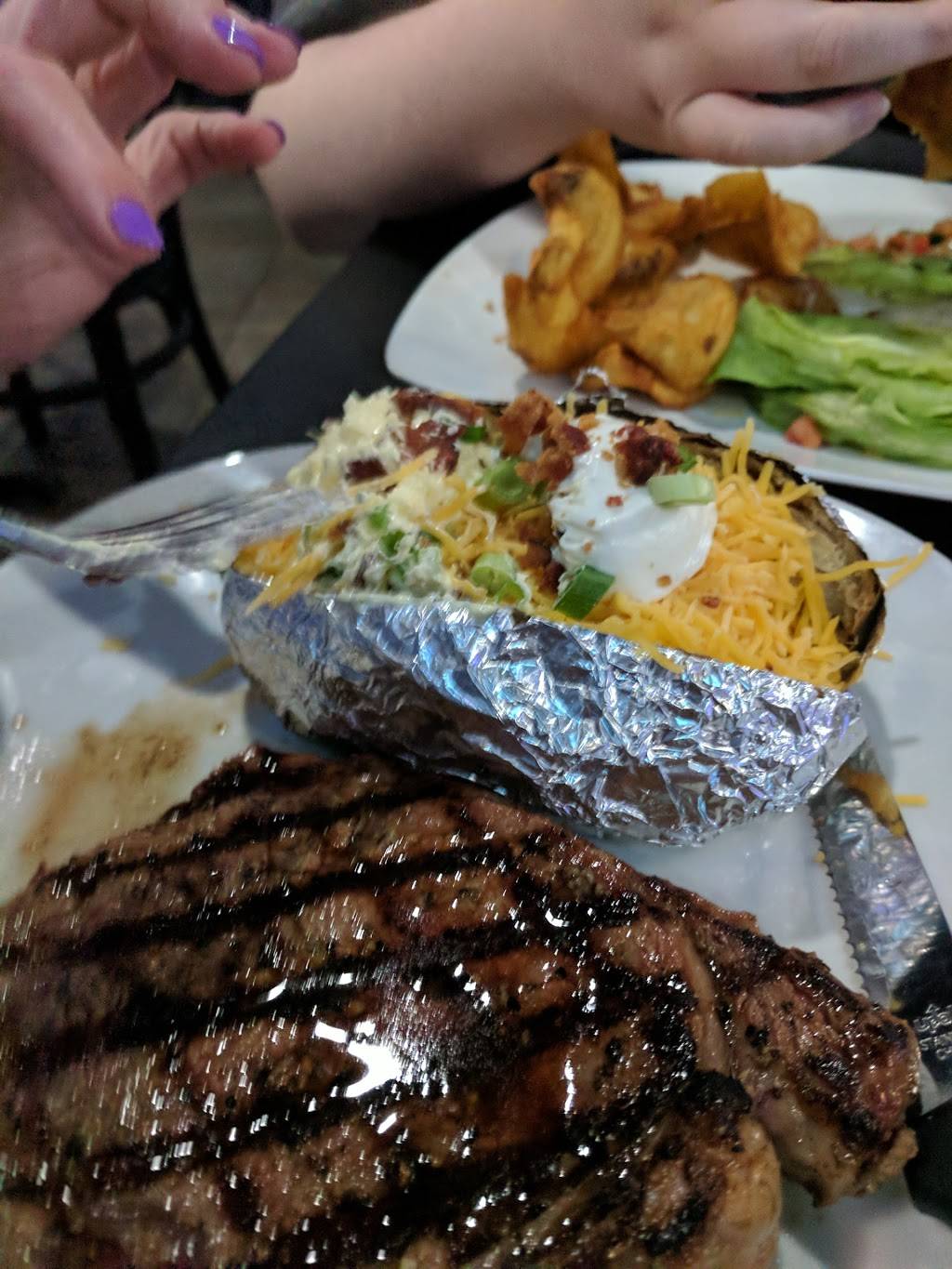 LTs Sports Bar & Grill | restaurant | 11808 Barker Cypress Rd, Cypress, TX 77433, USA | 3462187070 OR +1 346-218-7070