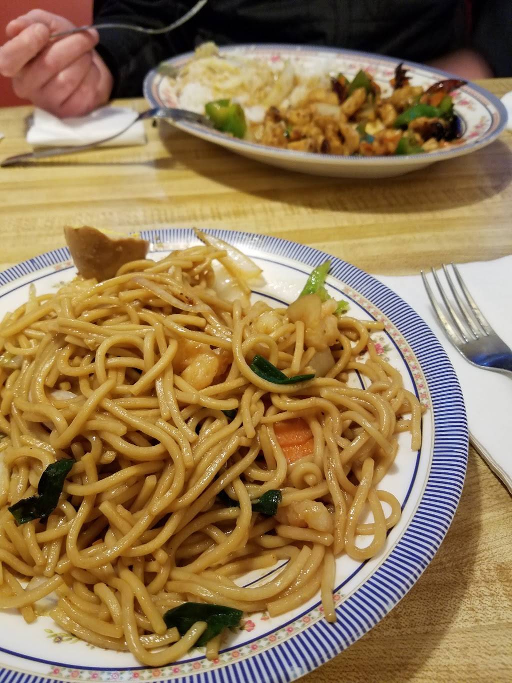 May House Cuisine | restaurant | 3417 Lincoln Way, Ames, IA 50014, USA | 5152922089 OR +1 515-292-2089