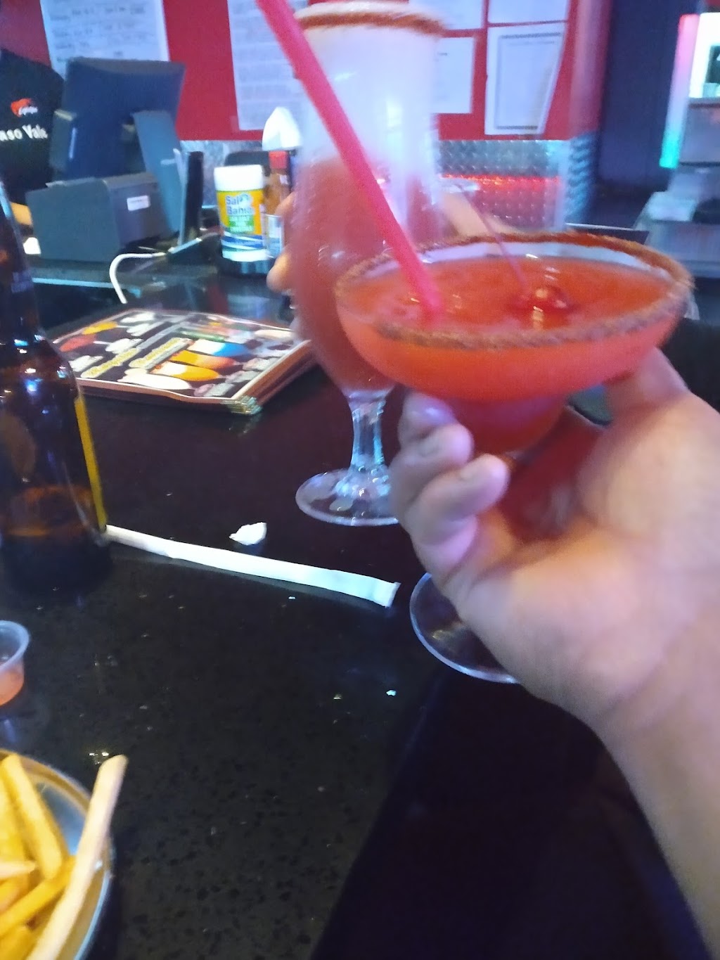 Gringo’s Mariscos & Wings | restaurant | 426 W Court St, San Bernardino, CA 92401, USA | 9093819777 OR +1 909-381-9777