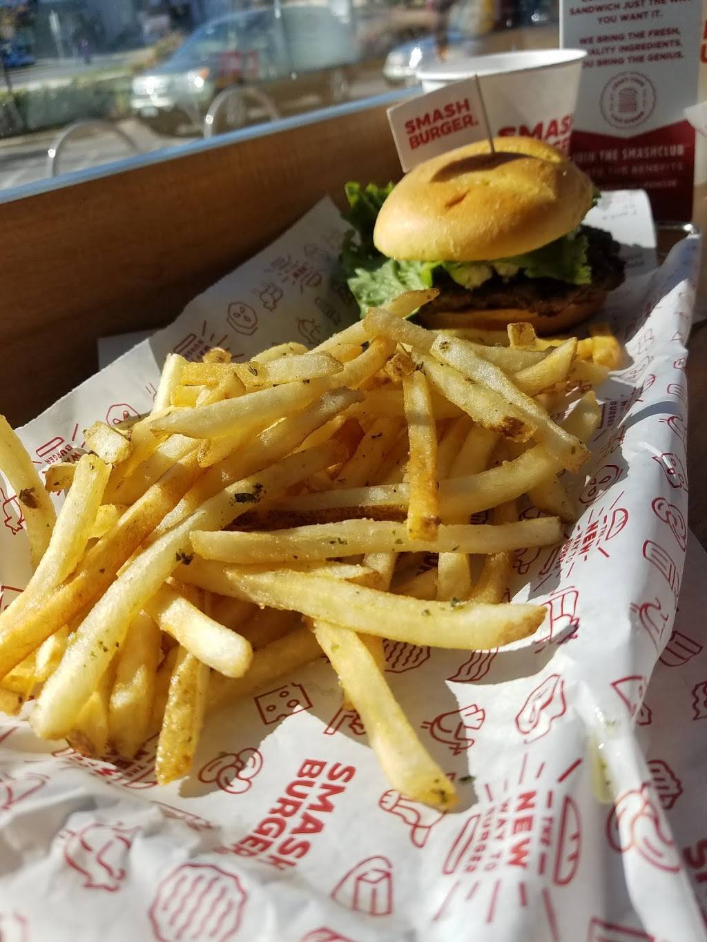Smashburger | restaurant | 1800 Rockville Pike Suite A, Rockville, MD 20852, USA | 3018259200 OR +1 301-825-9200