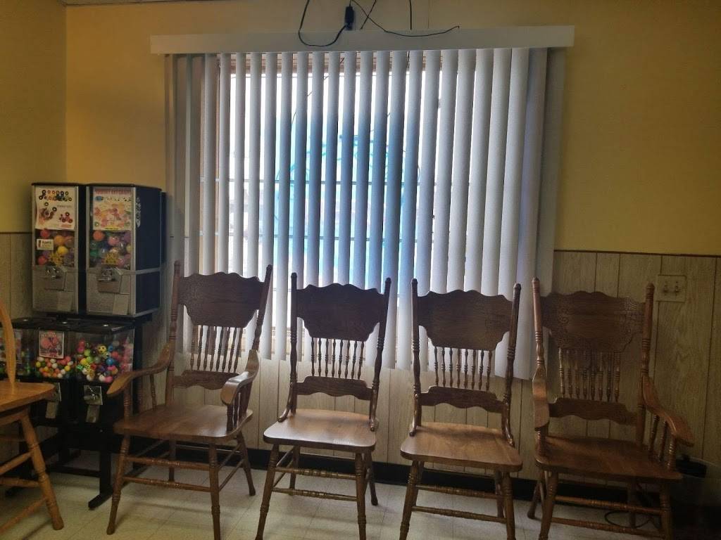 Lung Fung Restaurant | restaurant | 3306 Sheridan Rd, Zion, IL 60099, USA | 8478721189 OR +1 847-872-1189