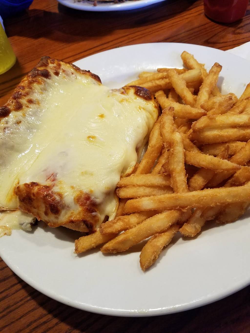 Carriage Court Pizza | restaurant | 211 S East St # A, Crown Point, IN 46307, USA | 2196636551 OR +1 219-663-6551