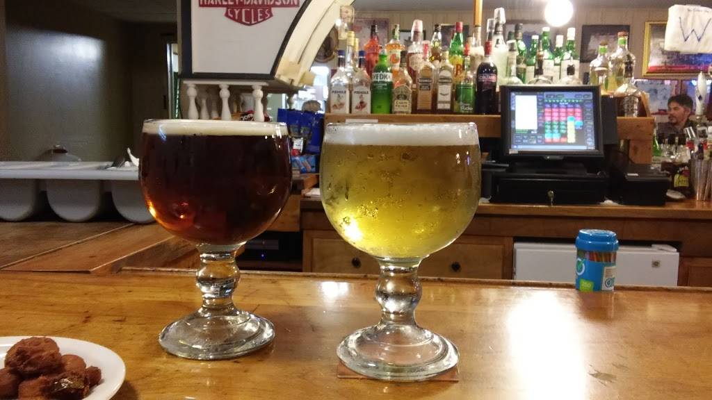 Hornville tavern | restaurant | 2607 W Baseline Rd, Evansville, IN 47720, USA | 8129630967 OR +1 812-963-0967