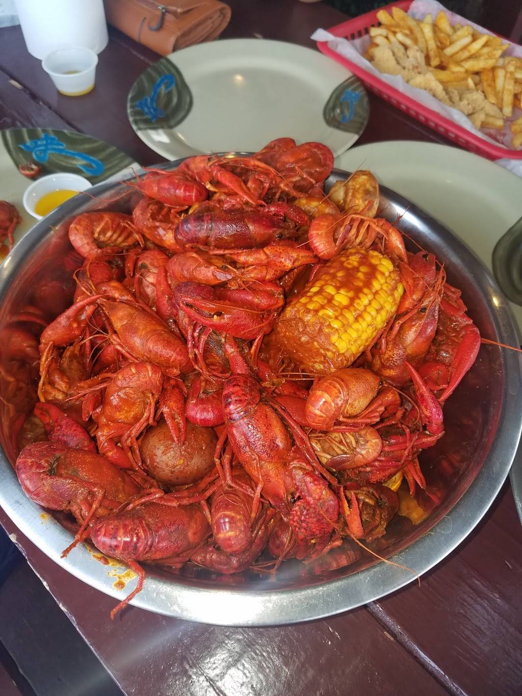 Crabby Crawfish | restaurant | 2210 Allen Genoa Rd, Houston, TX 77017, USA | 7133784201 OR +1 713-378-4201