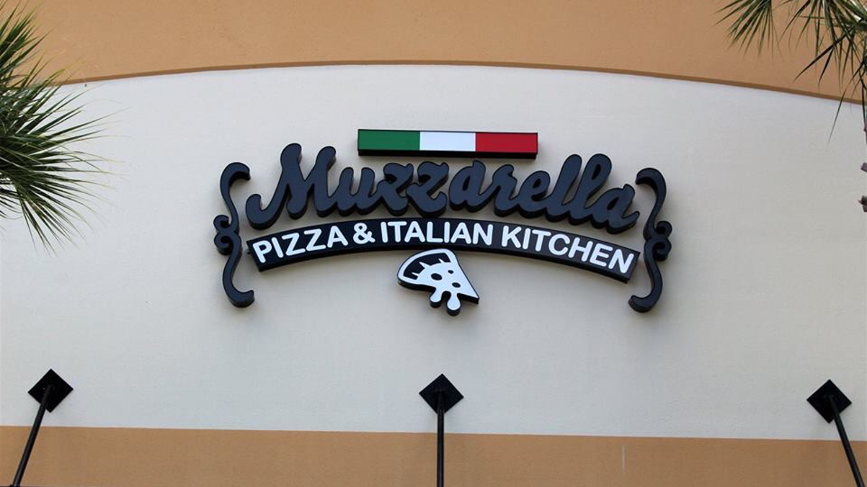 Muzzarella Pizza & Italian Kitchen | restaurant | 7780 Lake Underhill Rd suite 108, Orlando, FL 32822, USA | 4079301102 OR +1 407-930-1102
