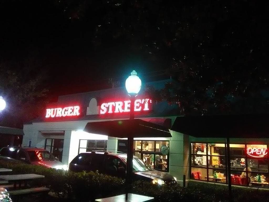 Burger Street | restaurant | 2107 S Harvard Ave, Tulsa, OK 74114, USA | 9187473711 OR +1 918-747-3711