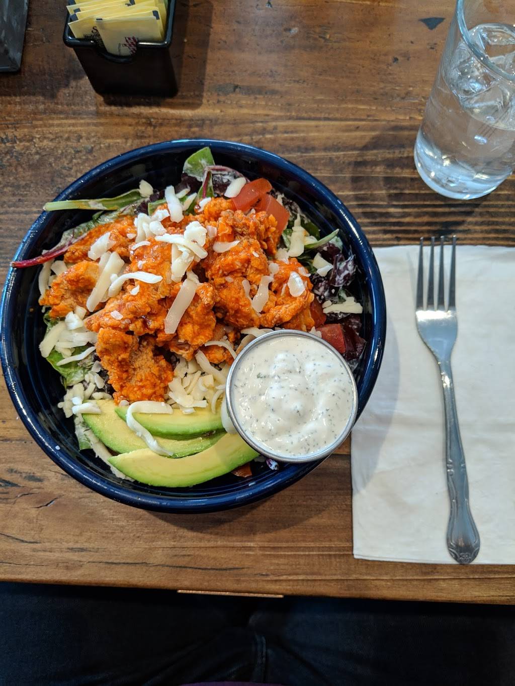 Luna Café | restaurant | 1700 N 3rd St, Philadelphia, PA 19122, USA | 2677038807 OR +1 267-703-8807