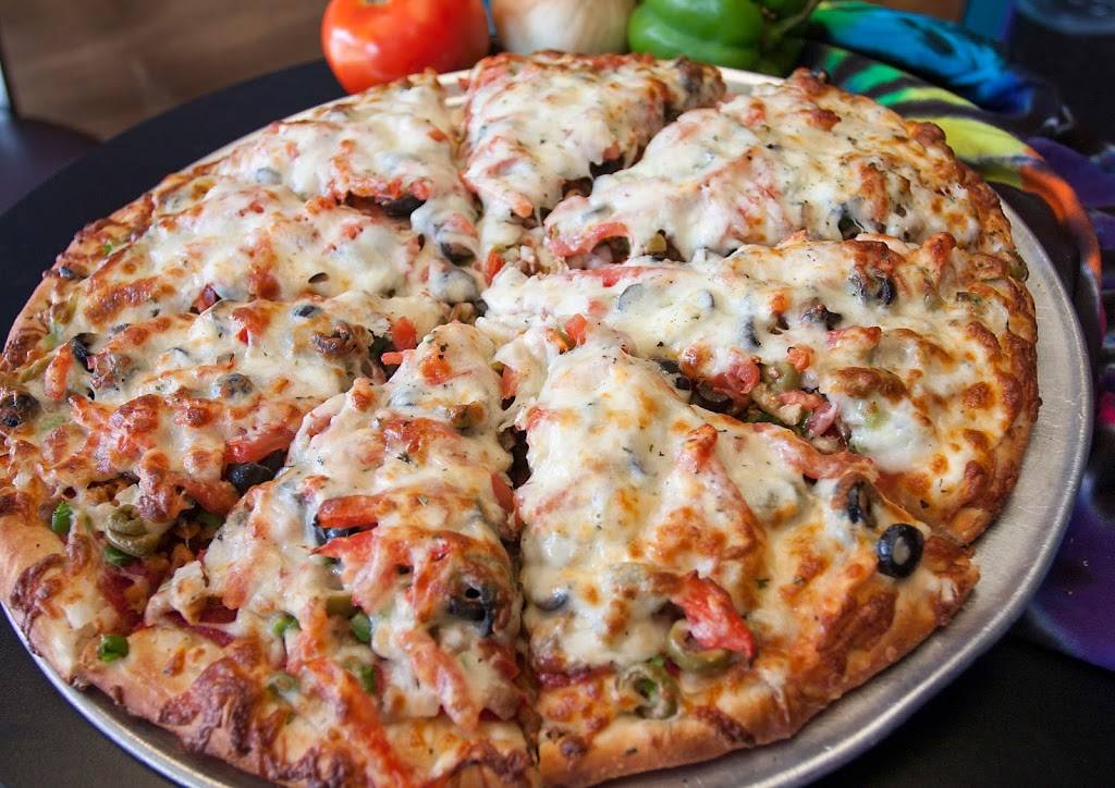 Wicks Pizza Parlor and Pub | restaurant | 12717 Shelbyville Rd, Louisville, KY 40243, USA | 5023279425 OR +1 502-327-9425
