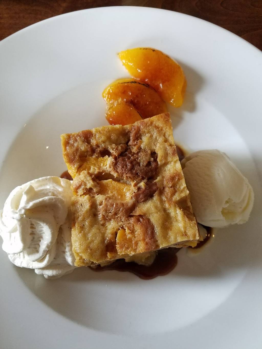 Jos American Bistro | restaurant | 24 Memorial Blvd W, Newport, RI 02840, USA | 4018475506 OR +1 401-847-5506